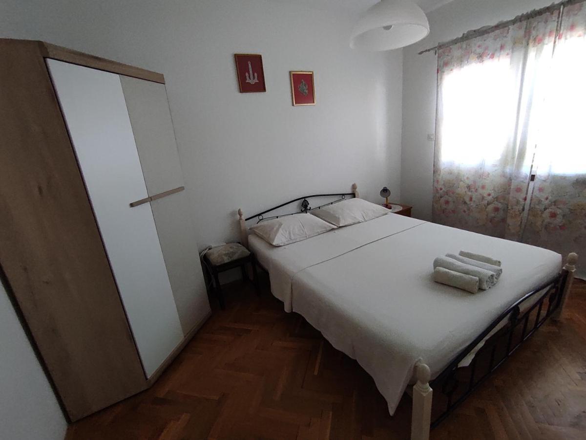 Apartments By The Sea Trpanj, Peljesac - 15995 Exterior foto